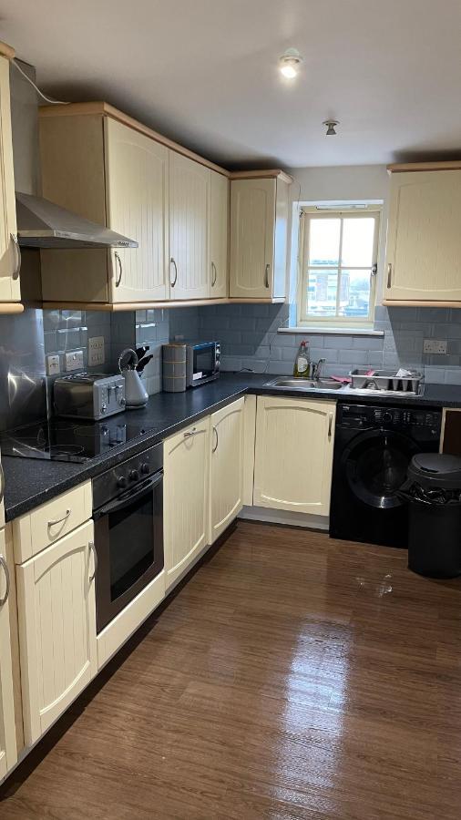 Two Bedroom Flat Town Centre Colchester Luaran gambar